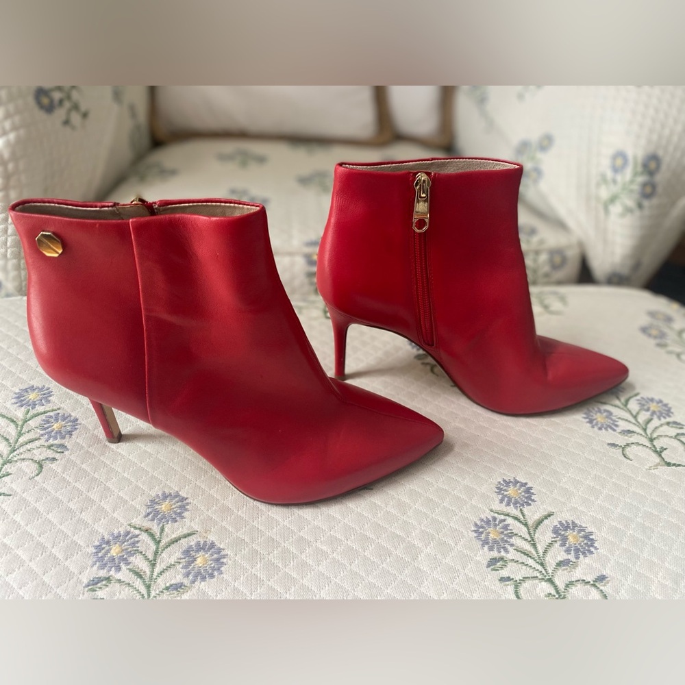 Louise et Cie Red Genuine Leather Ankle Boots, Size 9